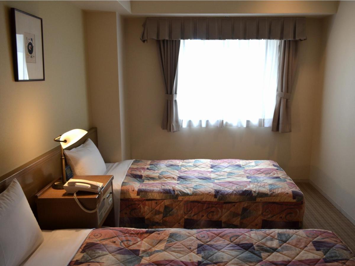 Yokohama Mandarin Hotel Bagian luar foto