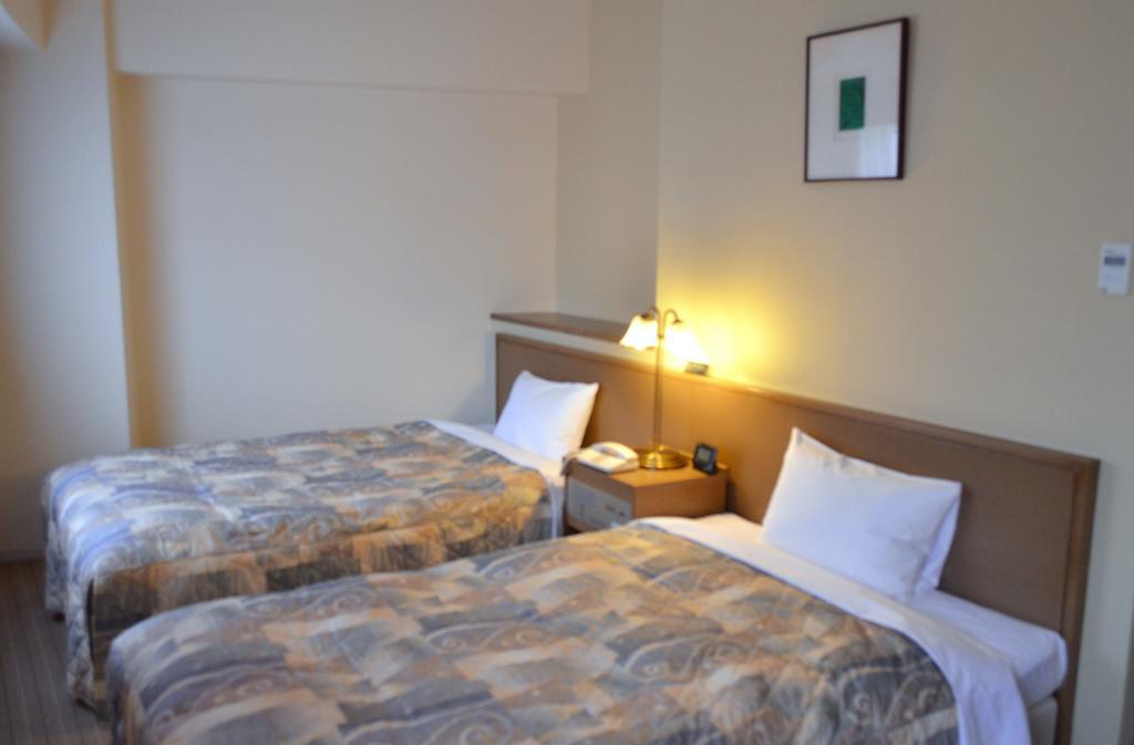 Yokohama Mandarin Hotel Bagian luar foto