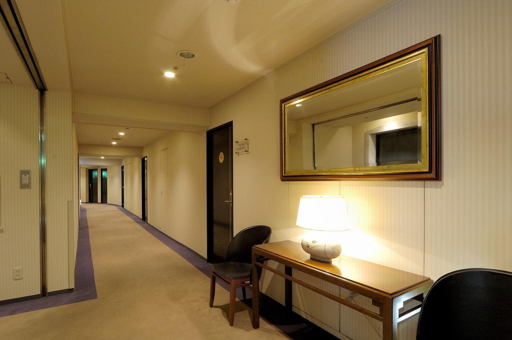 Yokohama Mandarin Hotel Bagian luar foto