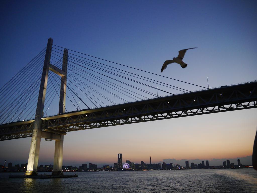 Yokohama Mandarin Hotel Bagian luar foto