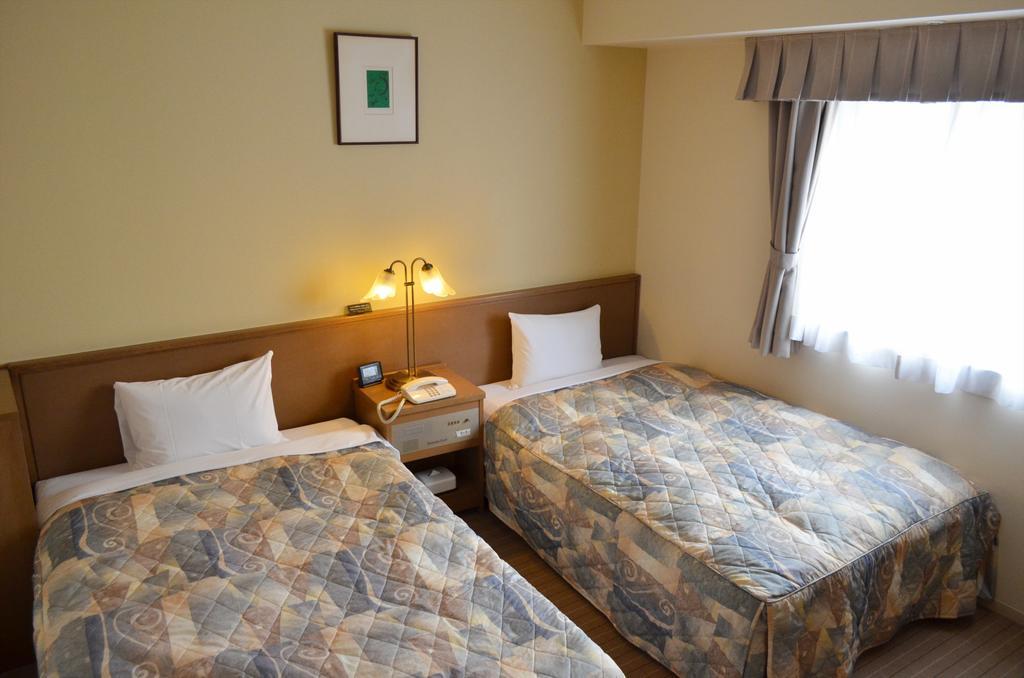 Yokohama Mandarin Hotel Bagian luar foto