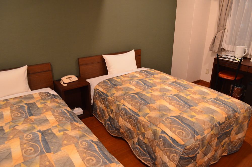 Yokohama Mandarin Hotel Bagian luar foto