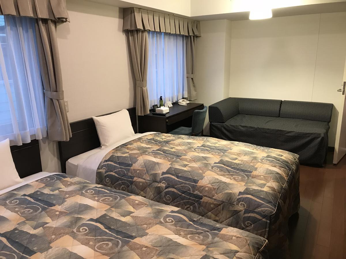 Yokohama Mandarin Hotel Bagian luar foto