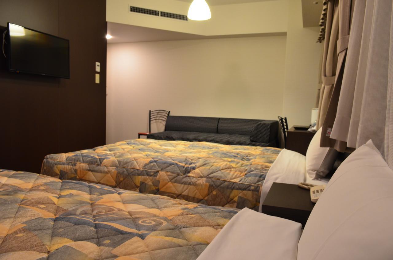 Yokohama Mandarin Hotel Bagian luar foto